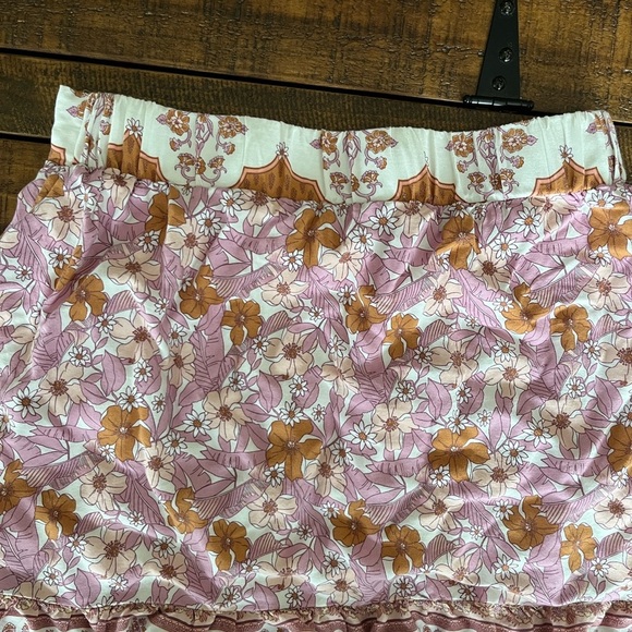Altar'd State Pink and White Floral Mini Skirt - Picture 3 of 3